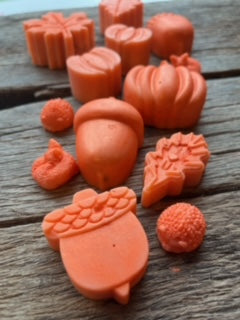 Autumn - Hunter Premium Wax Melts - Cinnamon, Frankincense and Cedarwood